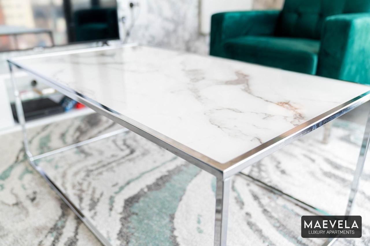 Maevela Apartments - Luxury Top Floor Penthouse - With Parking - 2 Bedroom New Build Apartment ✪ City Centre, Digbeth ✓ With Huge Patio Sliding Doors - City View - Rooftop Terrace - Ps4 & Smart Tv'S Бірмінгем Екстер'єр фото